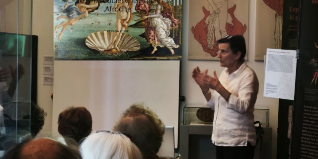 La conferenza della dott.ssa Verena Perko “I segreti di Afrodite vestita e nuda”